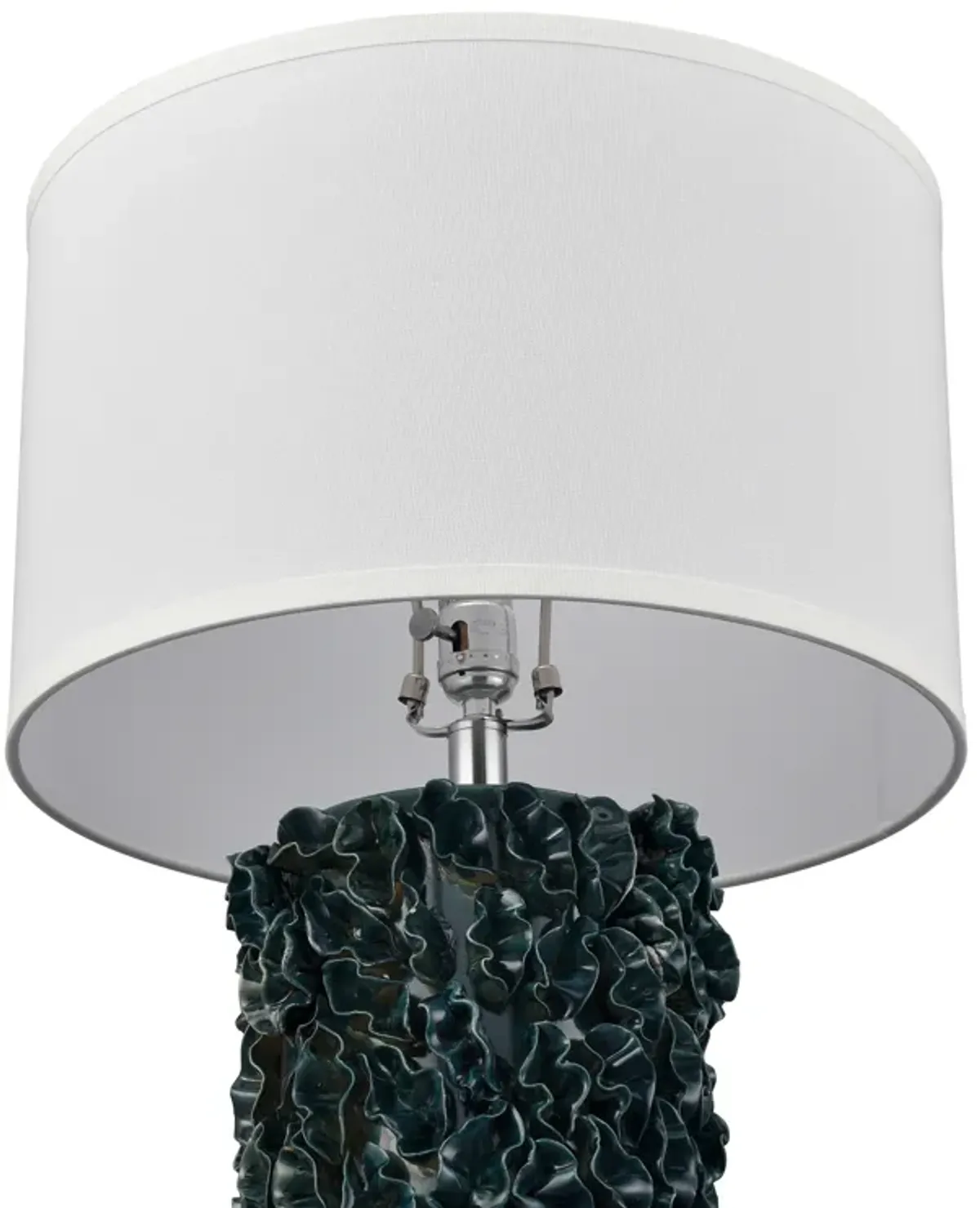 Larkin 25"High 1-Lt Table Lamp