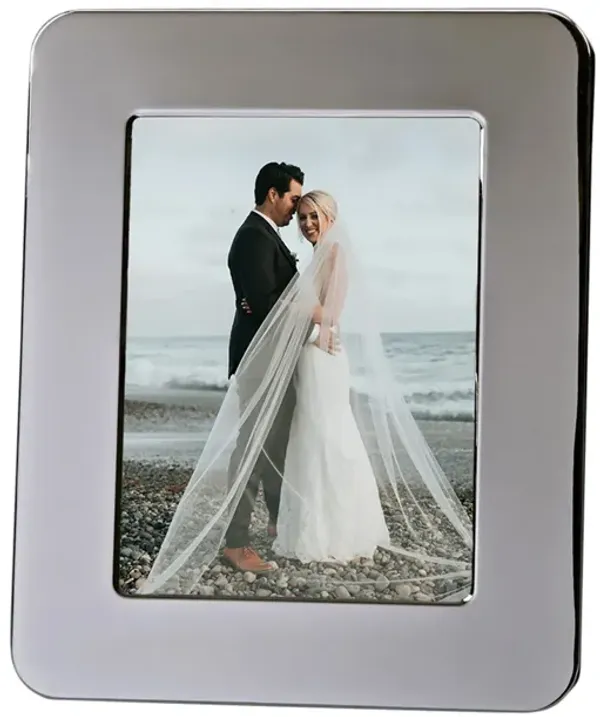 Radius Design Photo Frame - 8" x 10"