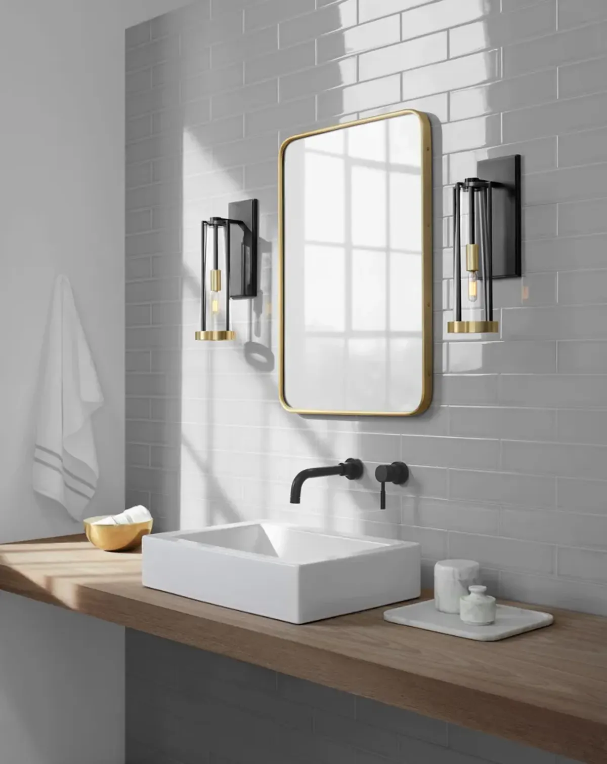 Calix Bracketed Sconce