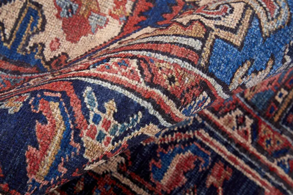 Rawlins 39HHF Red/Tan/Blue 2' x 3' Rug