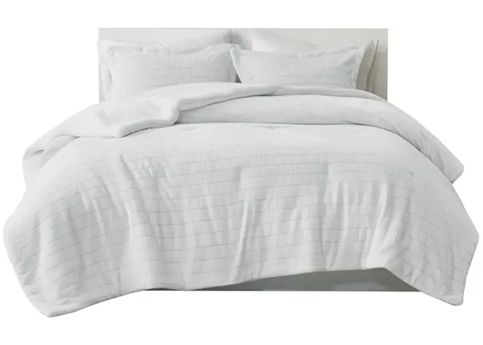 Gracie Mills Felton Plush to Sherpa Reversible Comforter Set