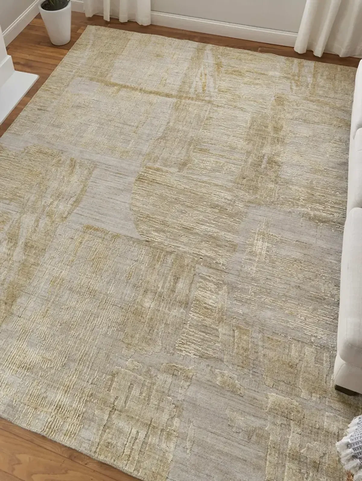 Eastfield 69FTF 3' x 5' Yellow/Ivory/Gold Rug