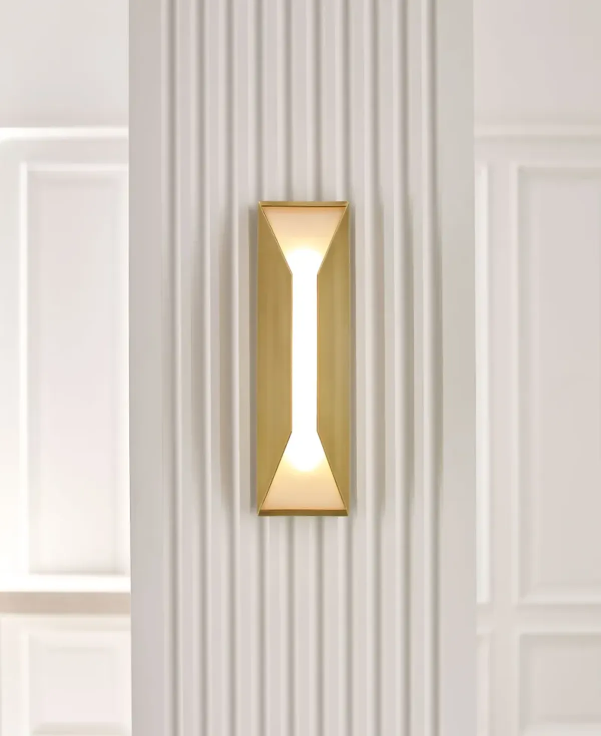 Stretto 8" Sconce