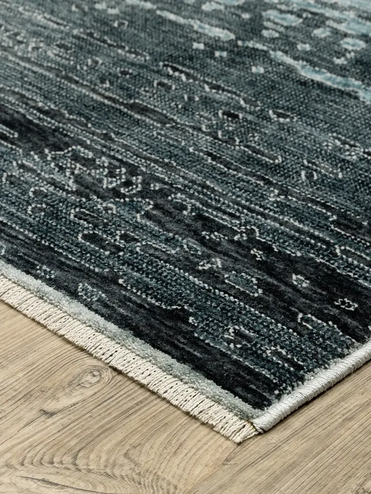 Echo ECH09 2'3"x7'6" Rug