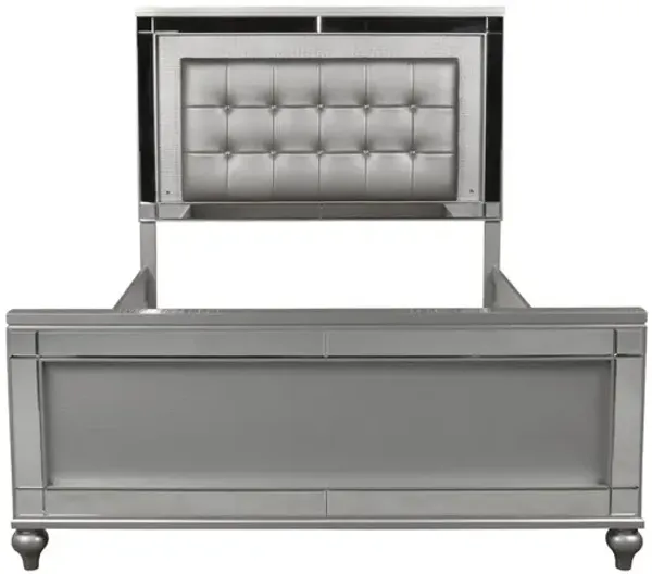 New Classic Furniture Furniture Valentine Solid Wood King Size Lighted Bed in Silver