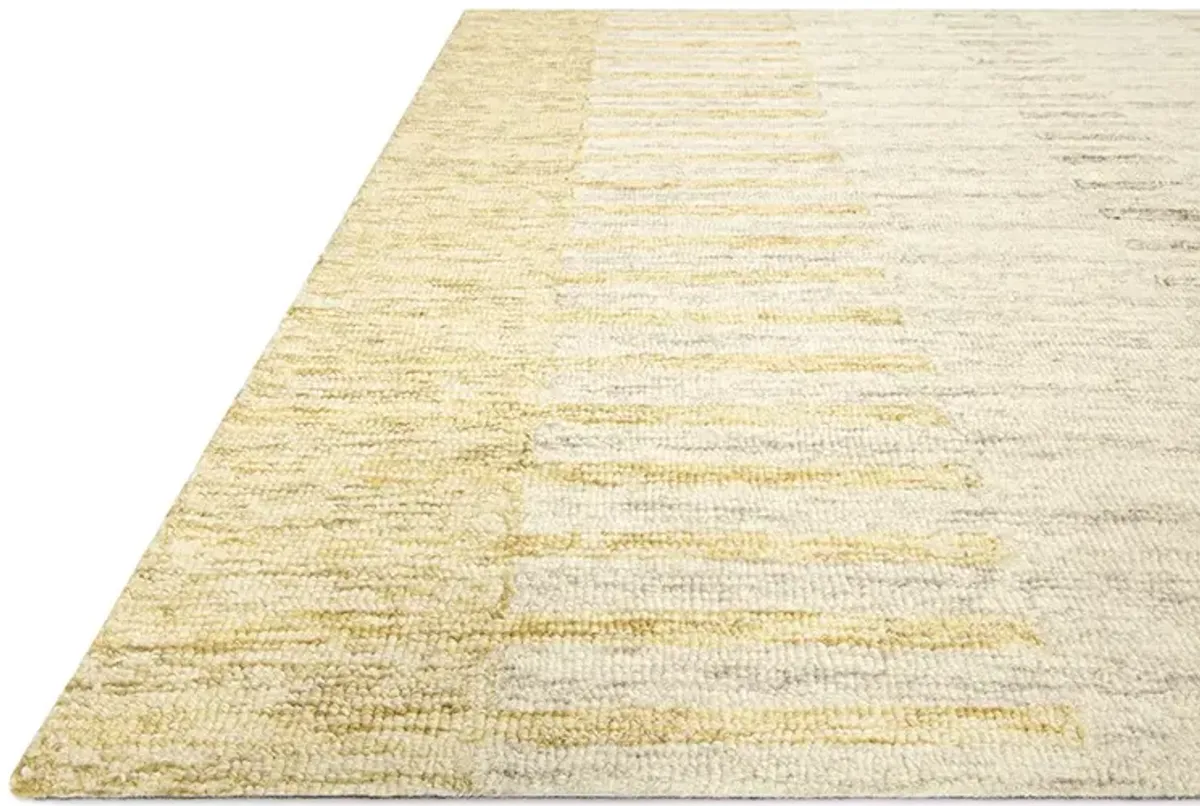 Chris CHR01 2'6" x 7'6" Rug