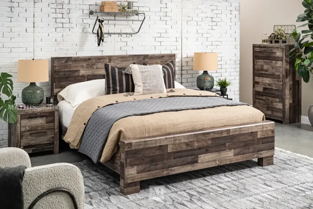 Derekson Queen Panel Bed