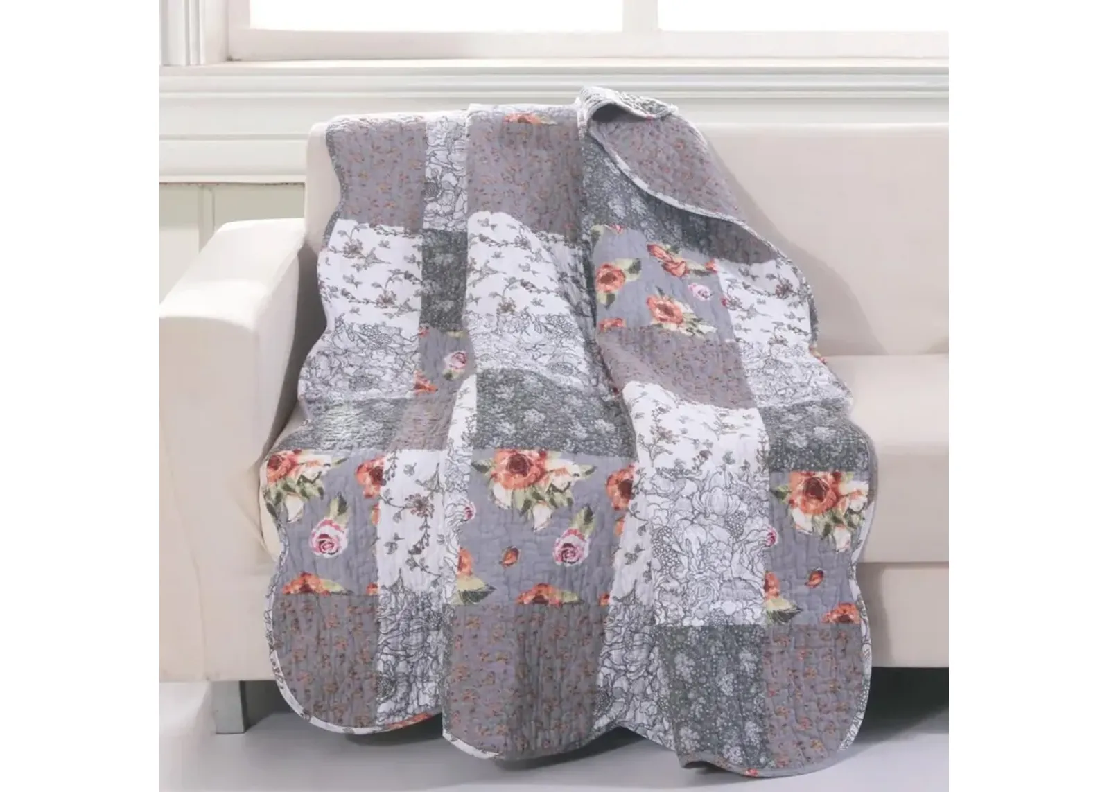 Greenland Home Fashions Barefoot Bungalow Giulia Fabulous Floral and Stencil Prints Fashionable Quilted Throw Blanket - 50x60", Gray