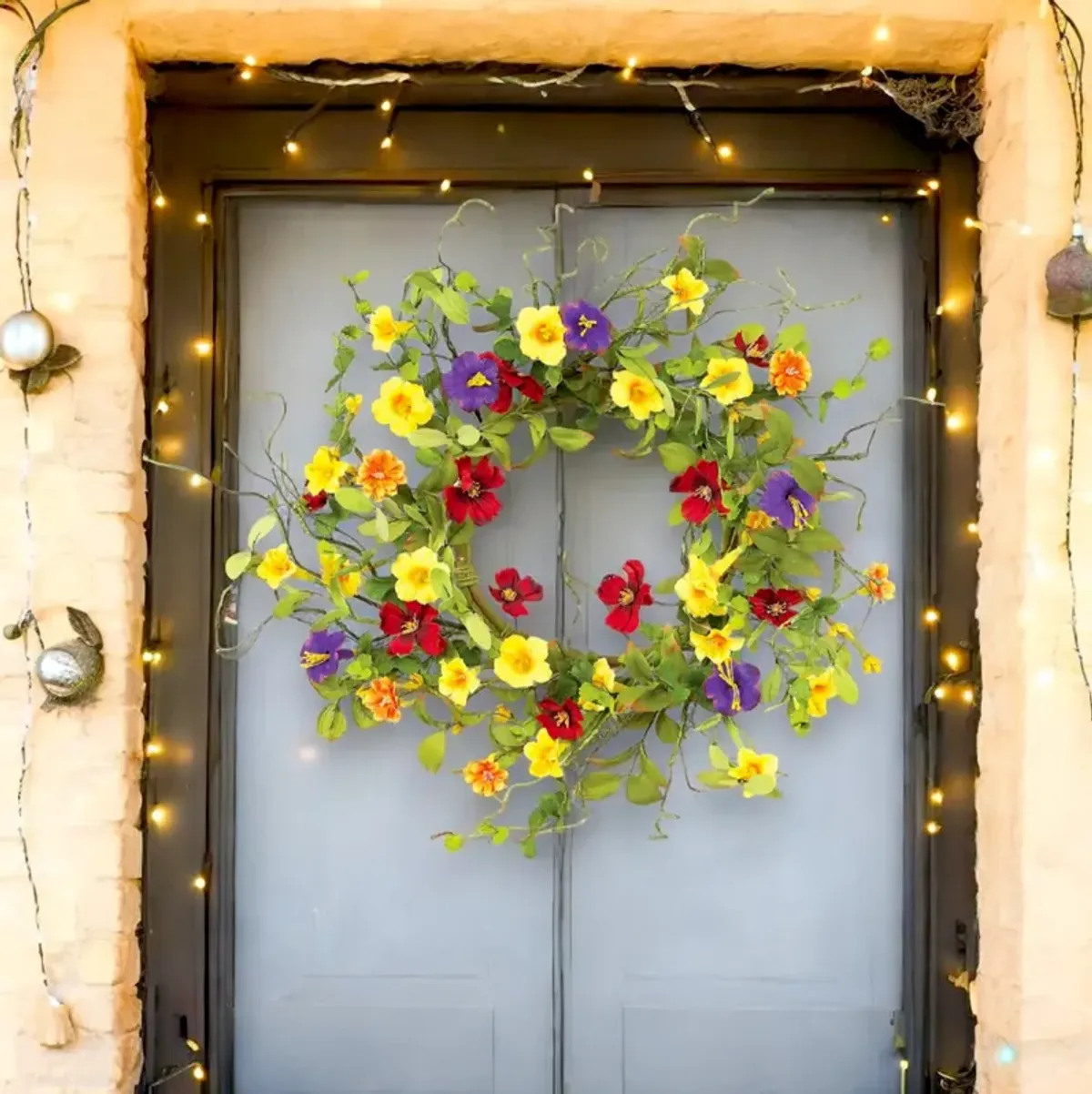 Summer Garden Trumpet Flower Wreath for Vibrant Home or Porch Décor