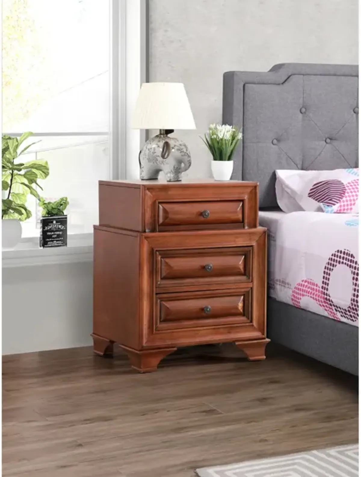 LaVita 3-Drawer Nightstand (29 in. H x 17 in. W x 24 in. D)