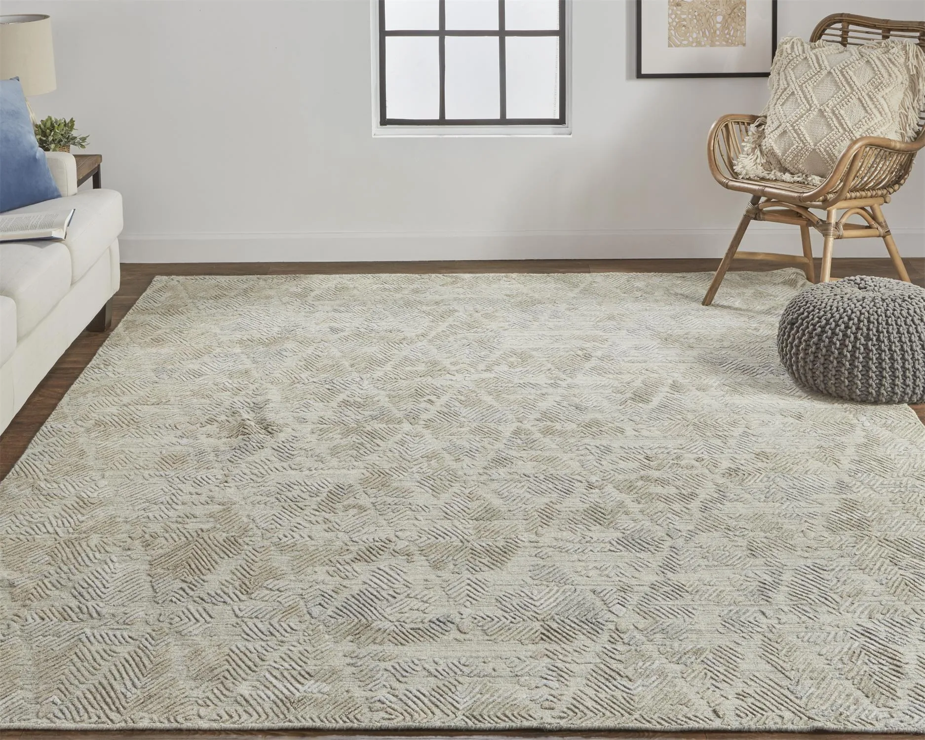 Elias 6718F Gray/Taupe 2' x 3' Rug