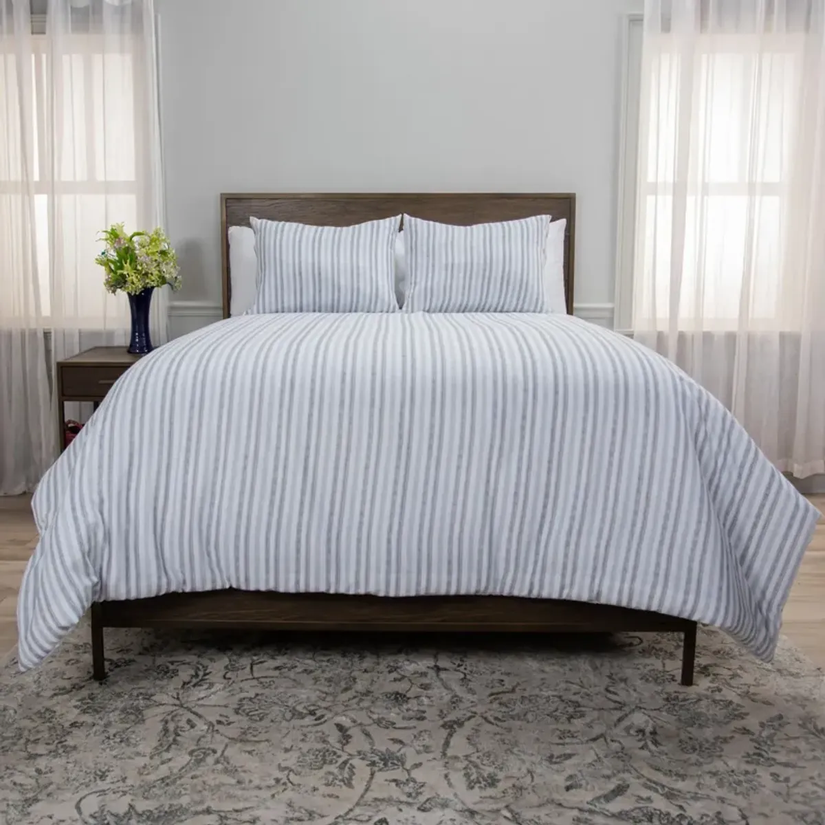 92" x 96" Queen Comforter Set