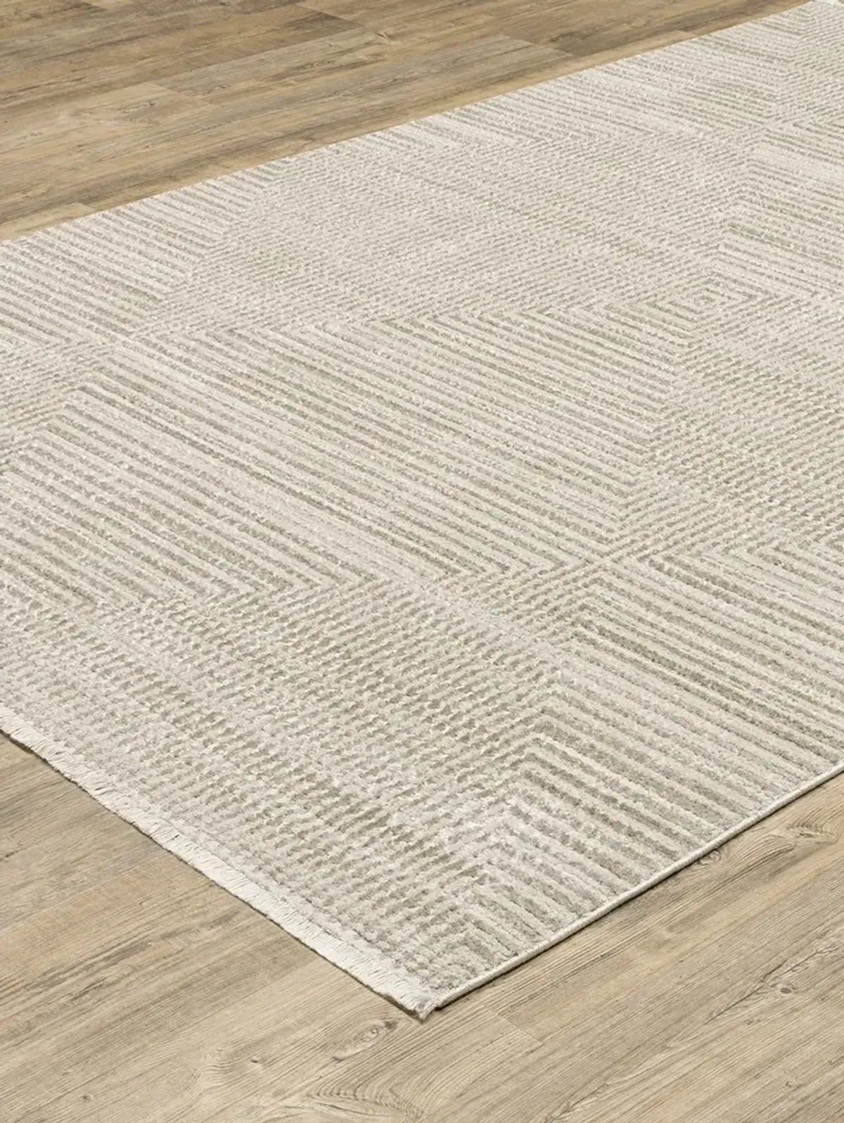 Bauer 7'10" x 10'10" Beige Rug