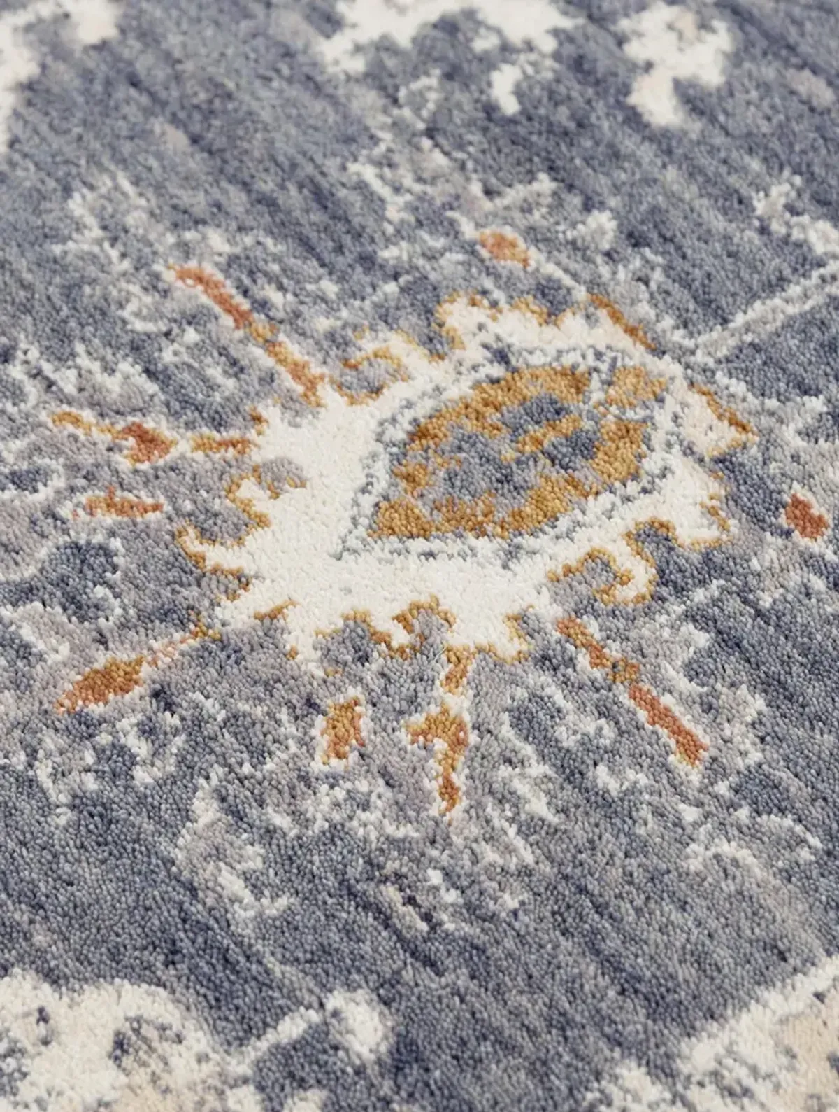 Ventura VRA750 2'6" x 8' Rug