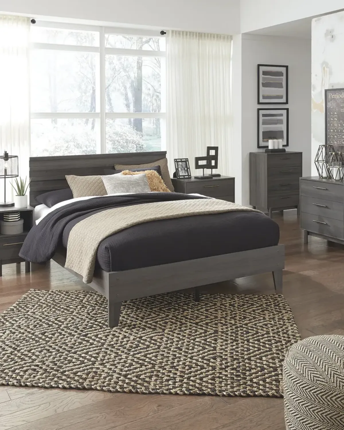 Brymont Queen Panel Platform Bed