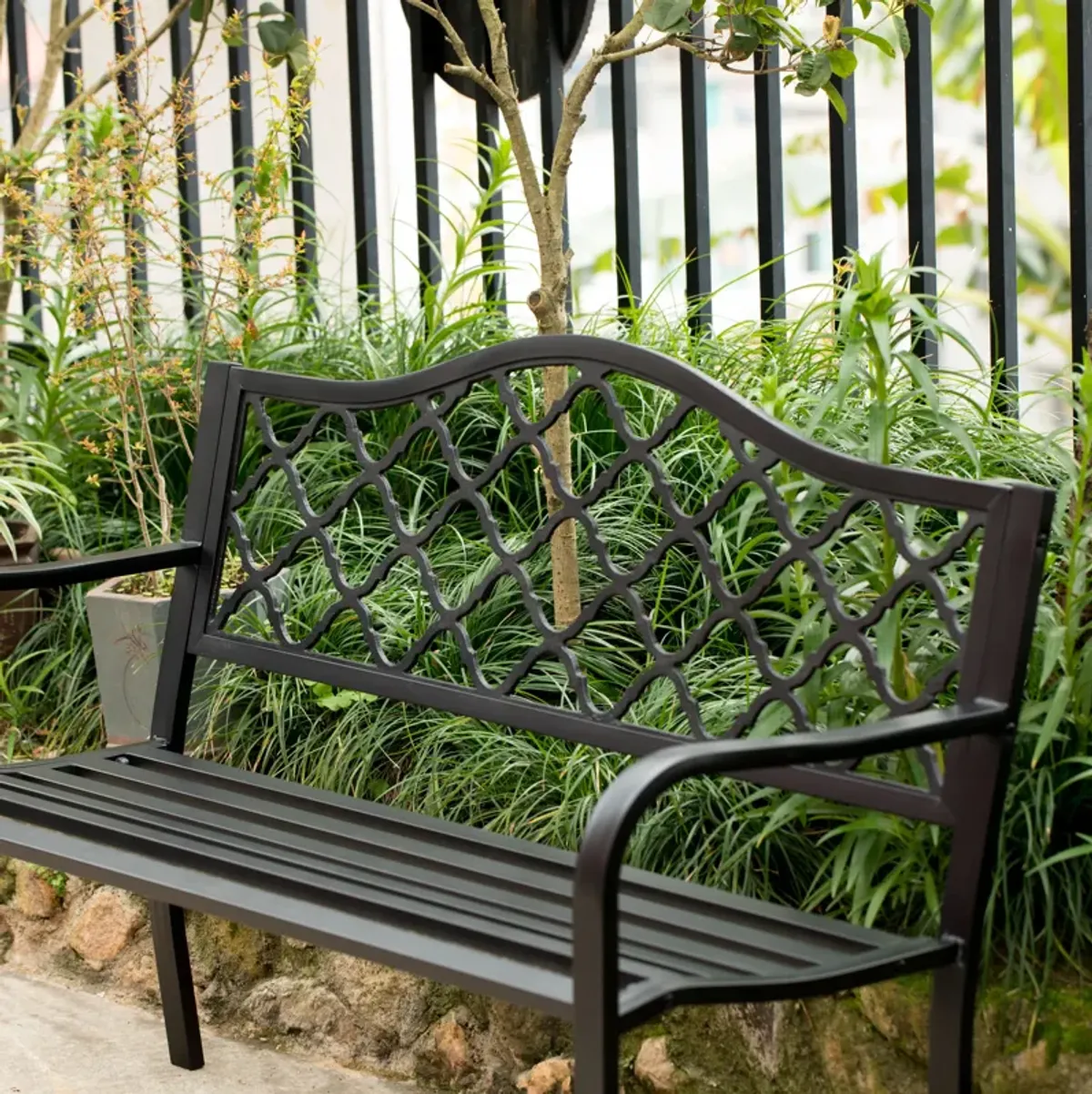 Gardenised Outdoor Garden Patio Steel Park Bench Lawn Decor with Cast Iron Back, Black Seating bench for Yard, Patio, Garden and Deck