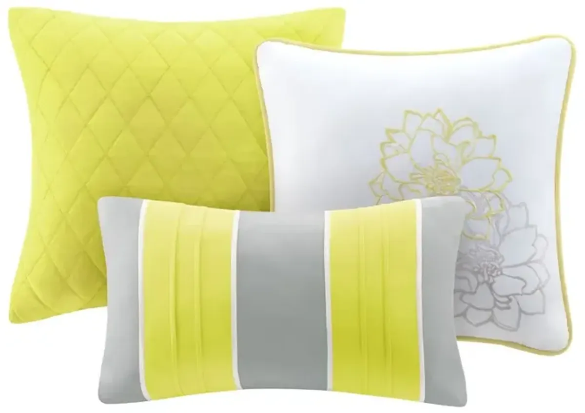 Gracie Mills Glenda 6-Piece Reversible Cotton Printed Quilt Set with Throw Pillows