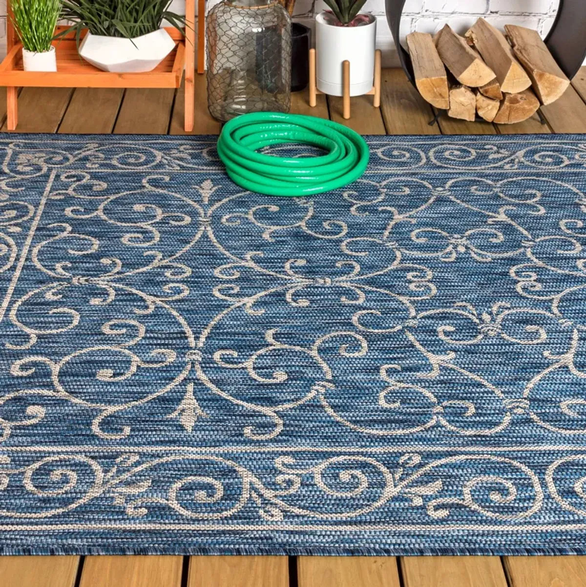 Charleston Vintage Filigree Textured Weave Indoor/Outdoor Area Rug