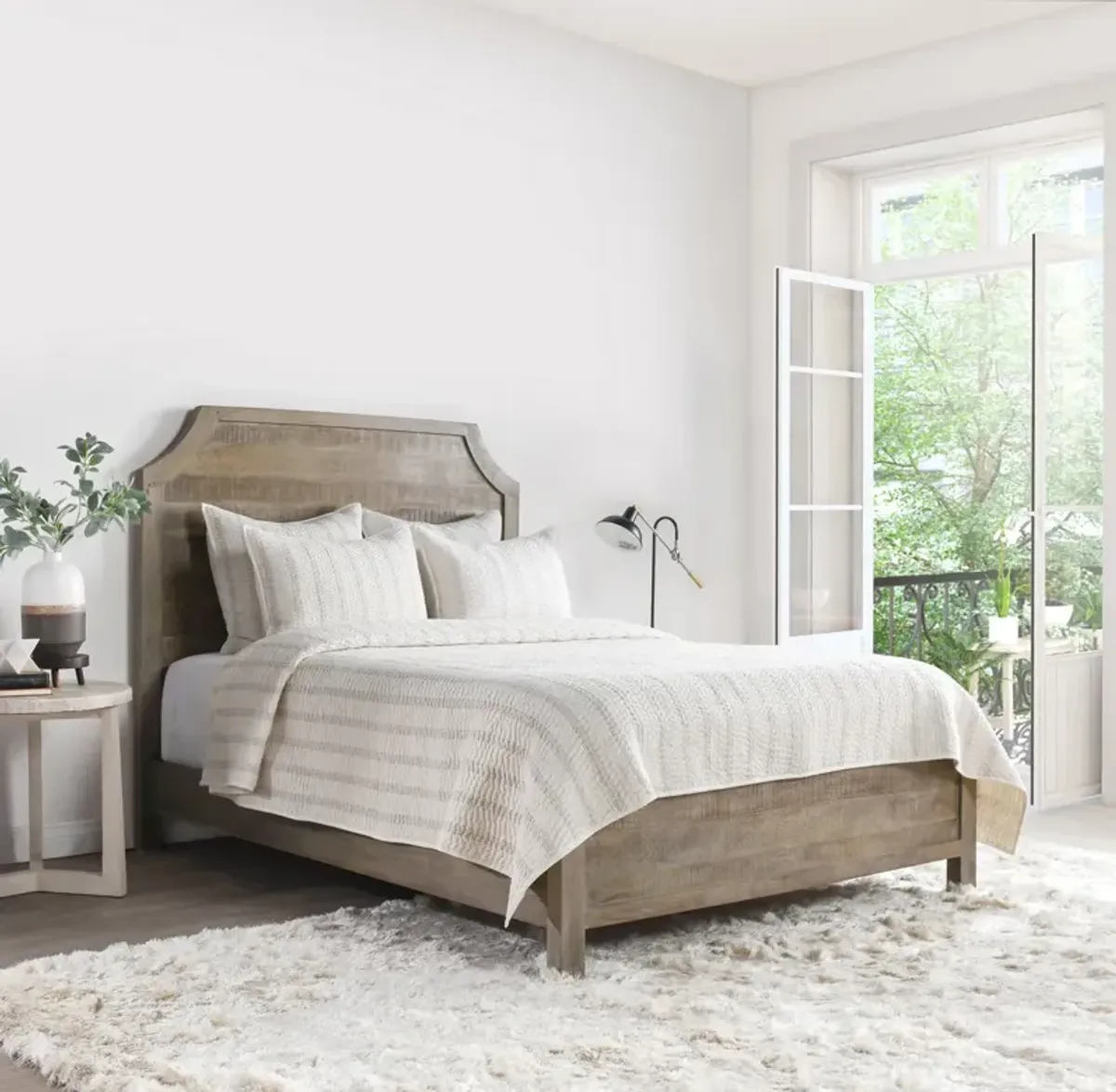 Abram Eggshell 4-Piece King Quilt Set