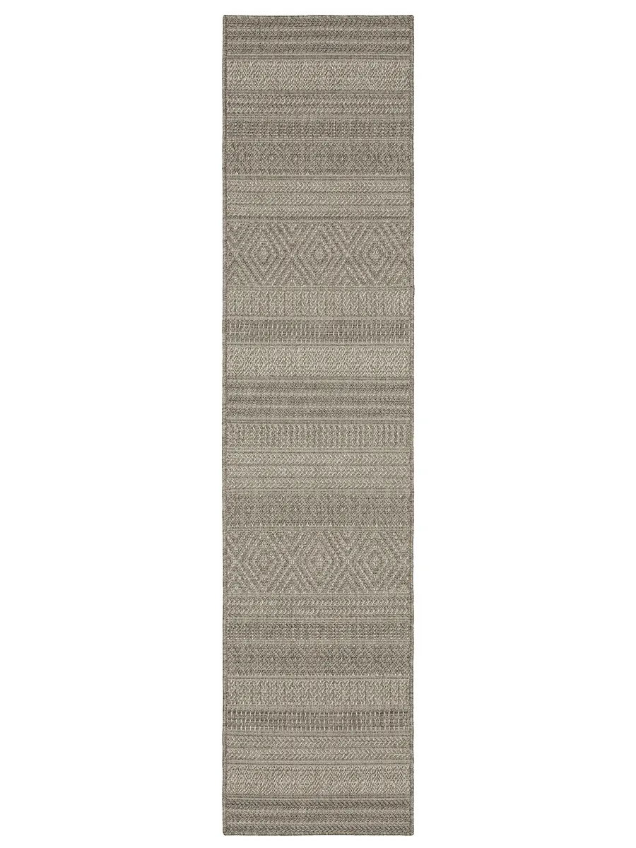 Caicos 1'10" x 7'6" Grey Rug