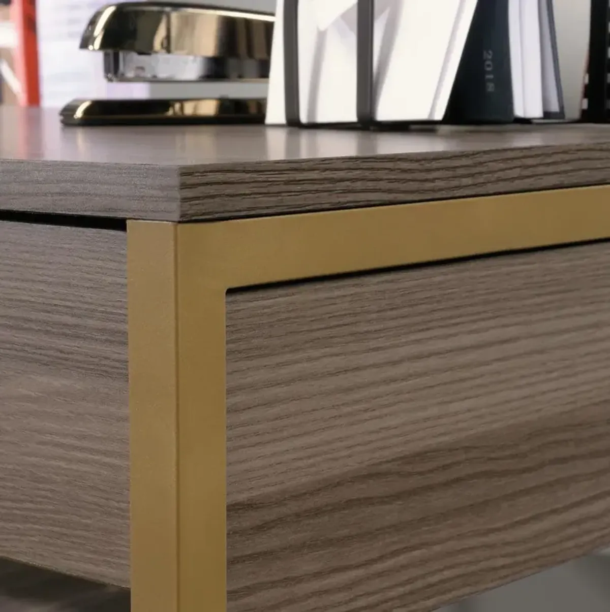 Sauder International Lux L-Desk