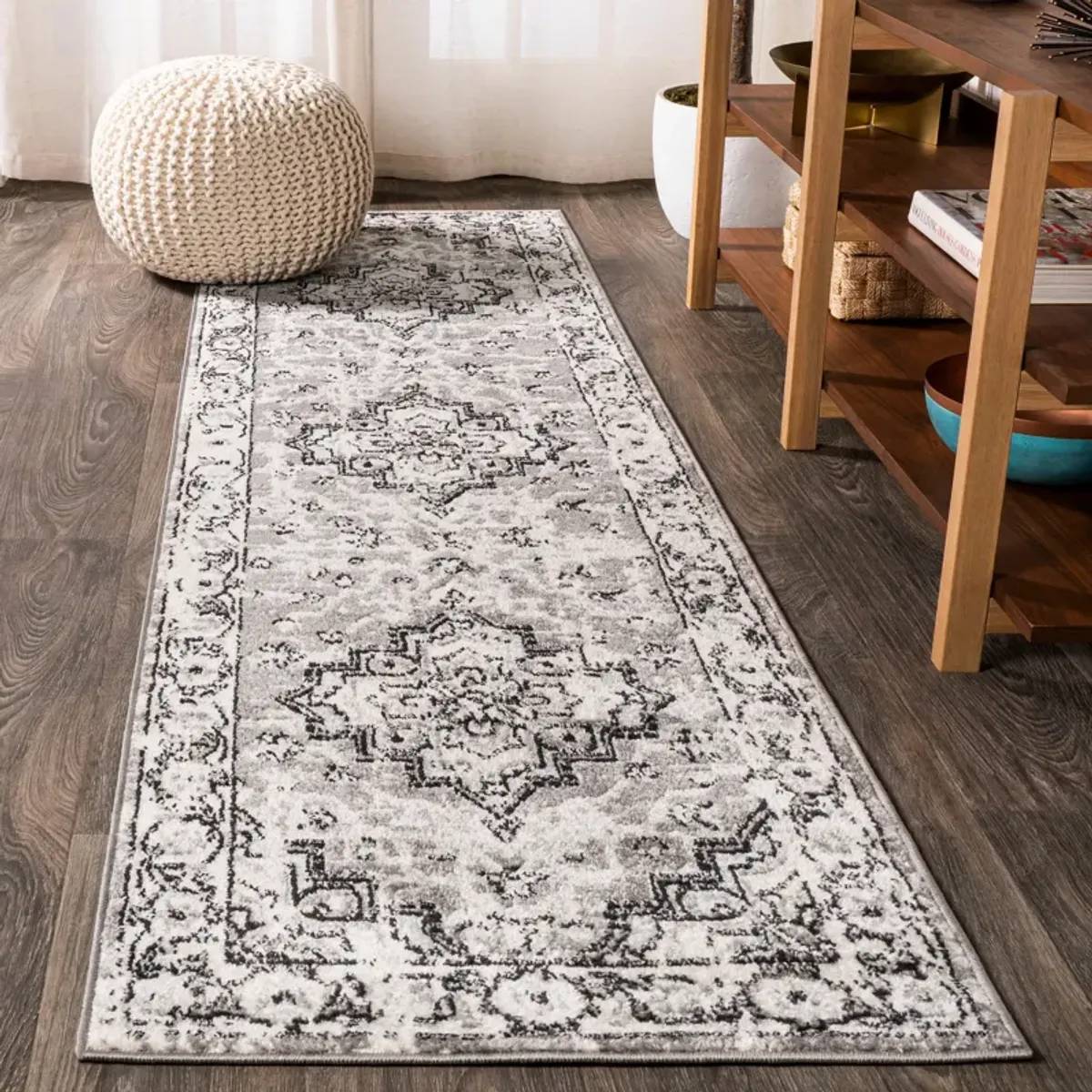 Denia Ornate Geometric Medallion Area Rug