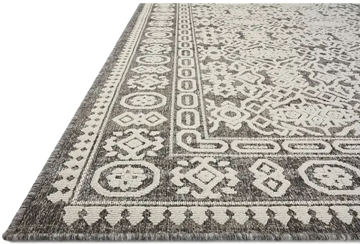 Rainier RAI02 Pebble/Ivory 7'10" x 10'10" Rug