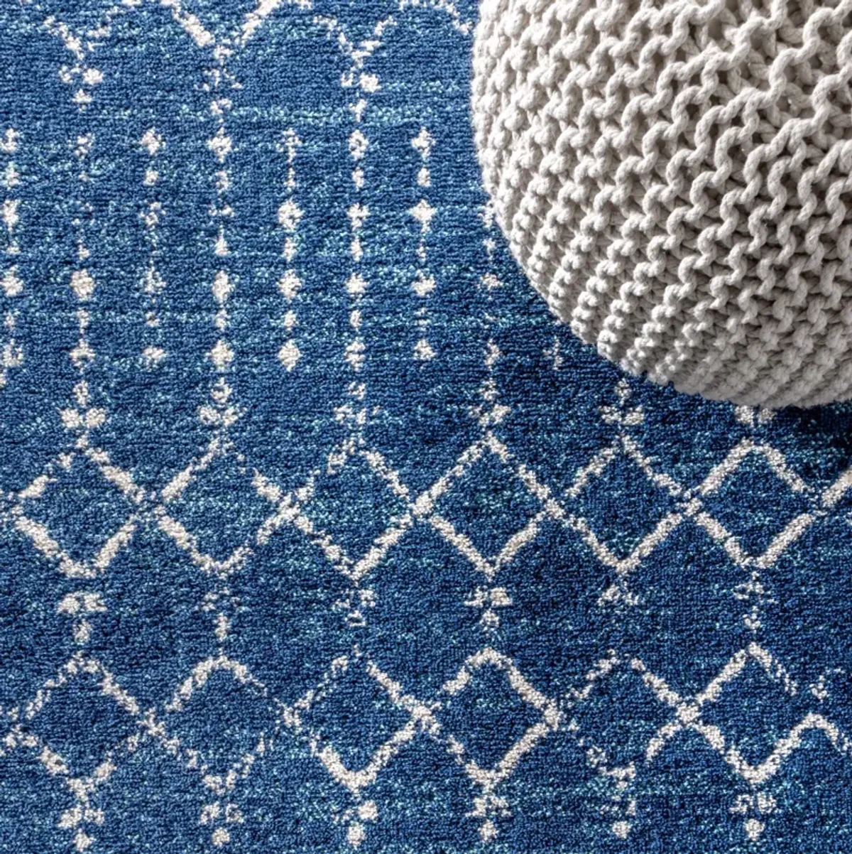 Moroccan HYPE Boho Vintage Diamond Round Area Rug