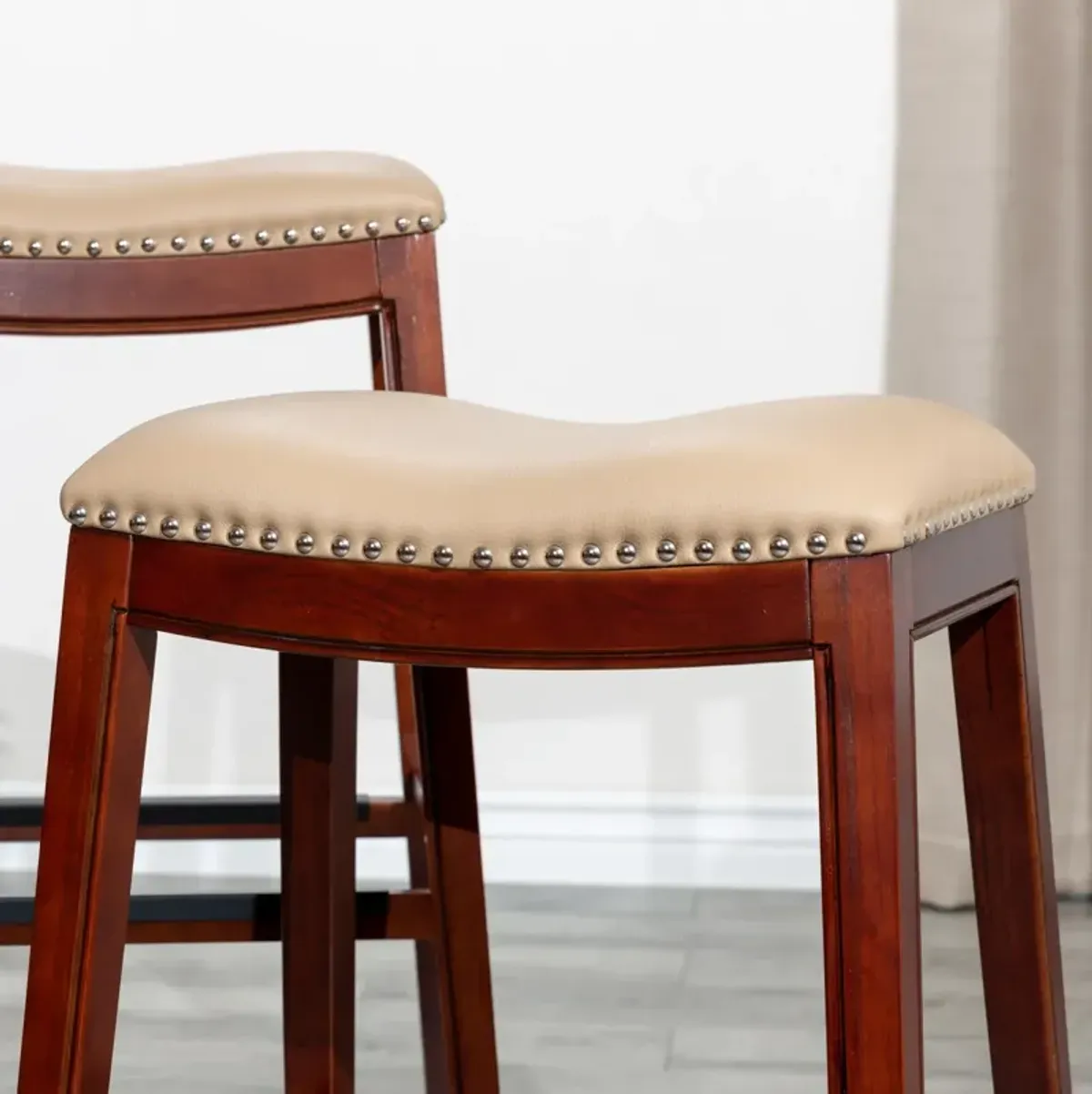 30" Barstool, Bone Leather Seat