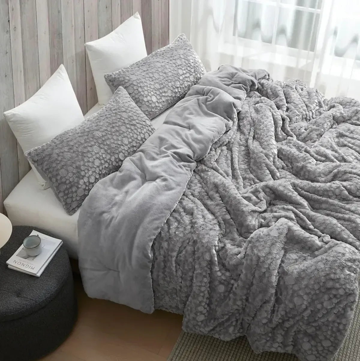 Tons of Texture - Coma Inducer� Oversized Comforter Set