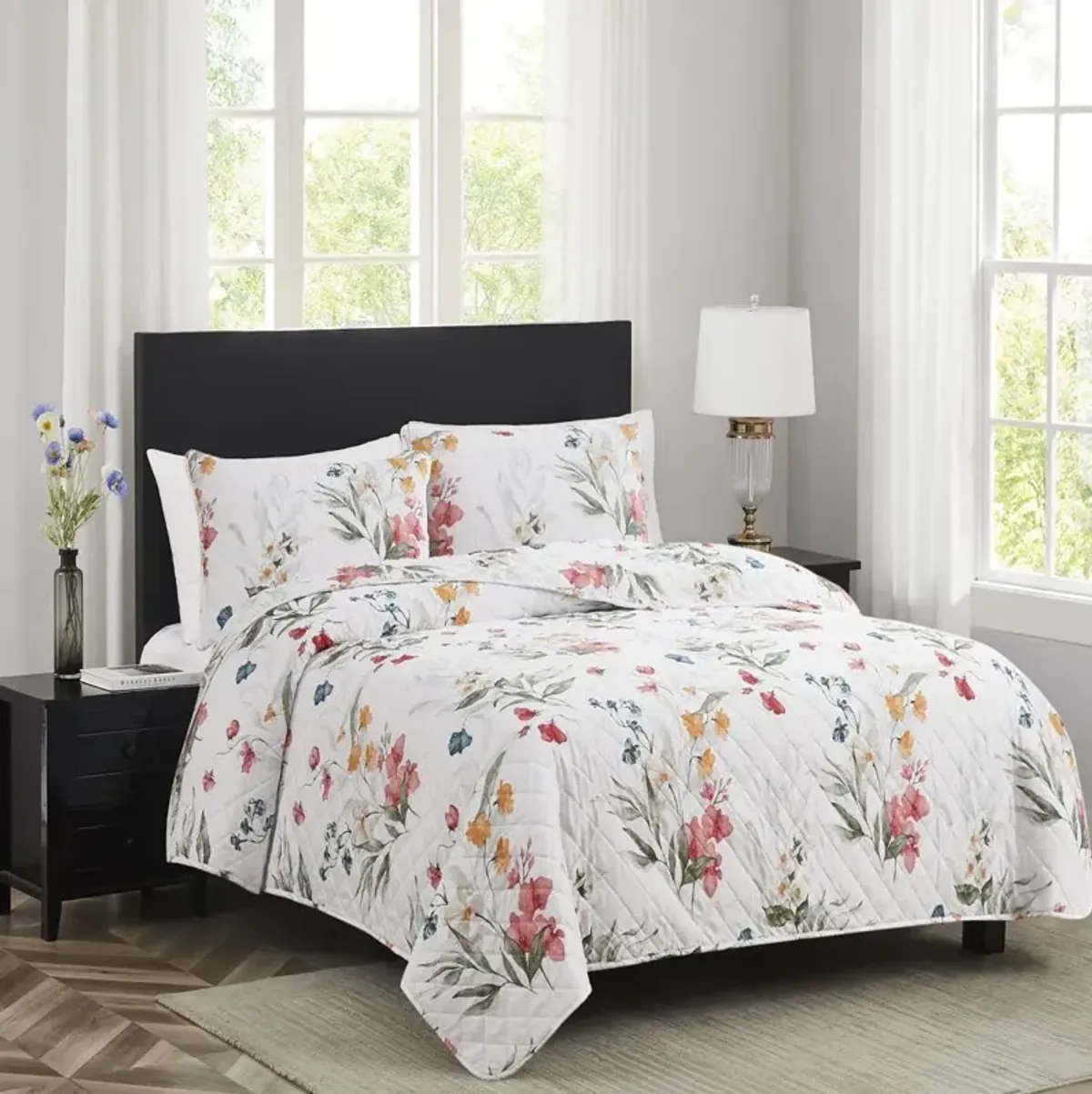 RT Designers Collection Melrose Prato 3-Pieces Elegant Stitched Quilt Set OB Queen Multicolor