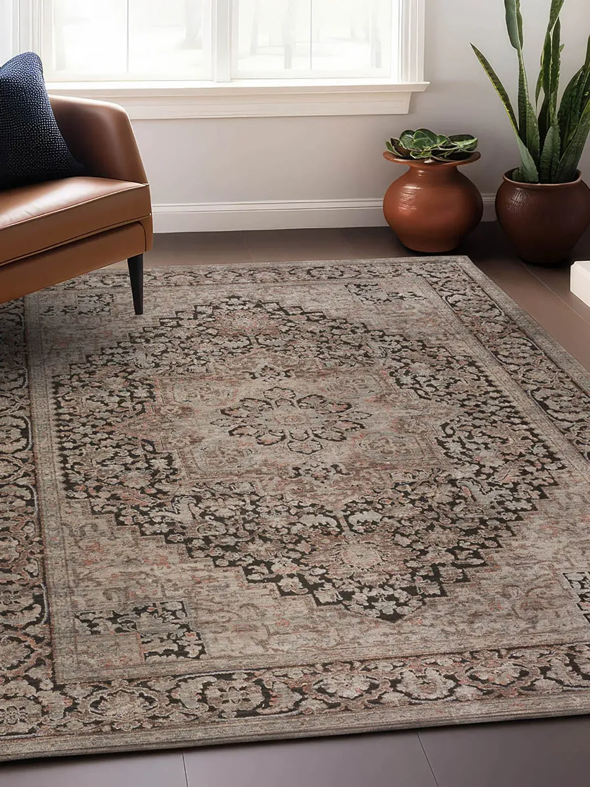 Vizcia VZ3 Gray 2'6" x 7'8" Rug