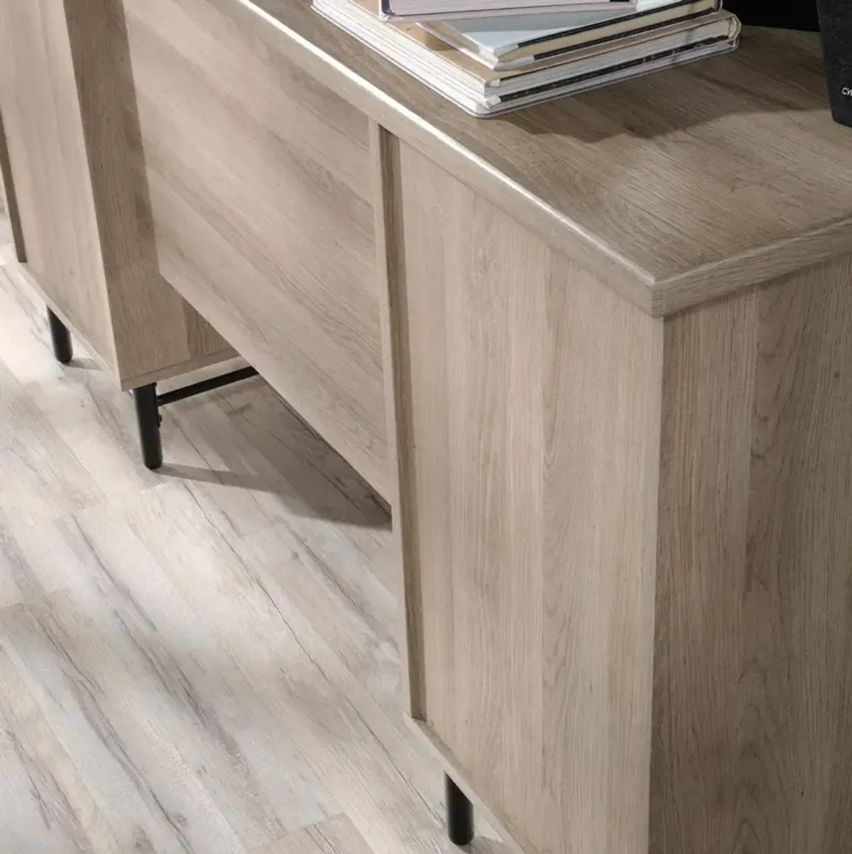 Sauder Anda Norr Executive Desk