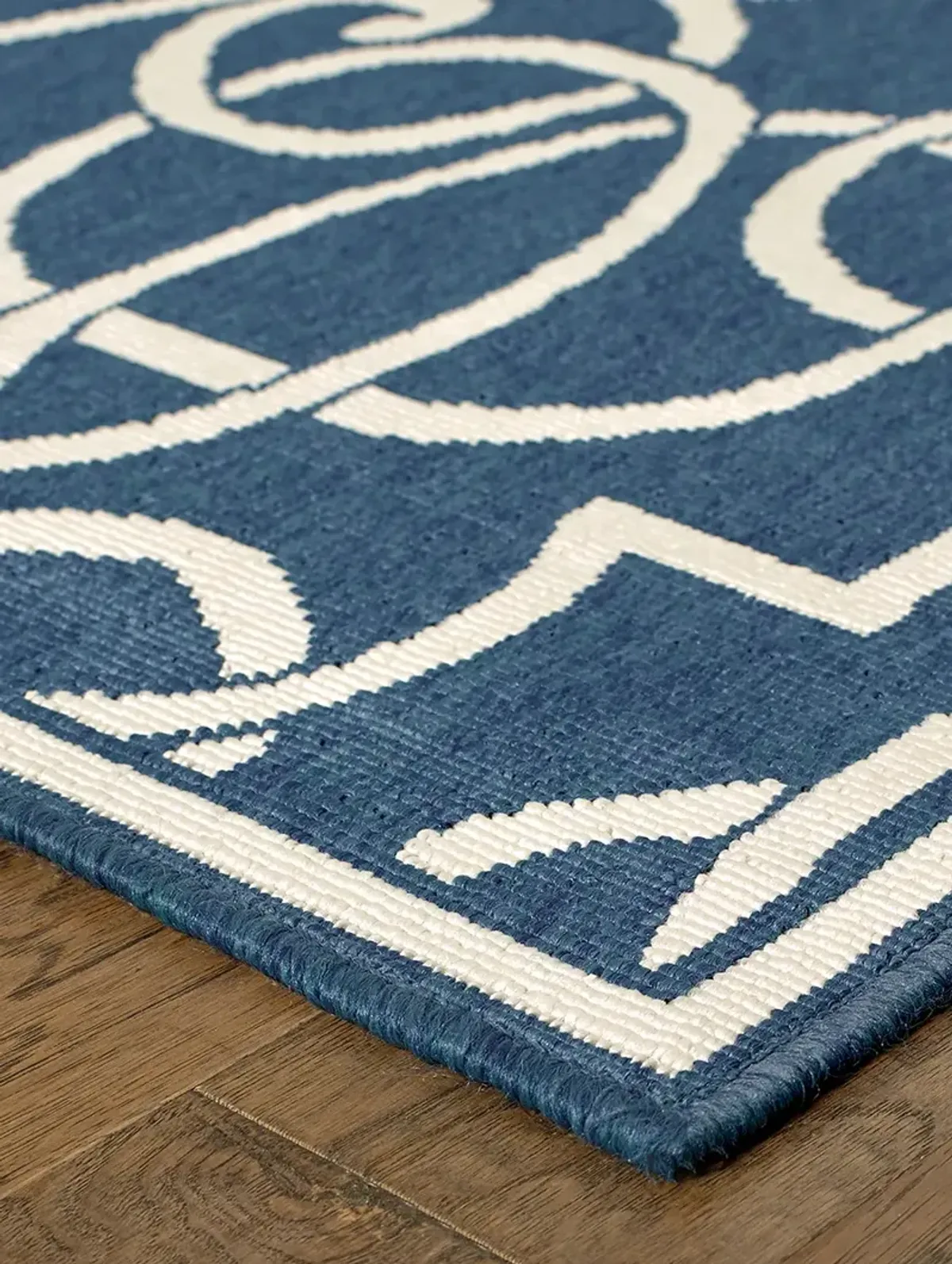 Meridian 1'10" x 2'10" Navy Rug