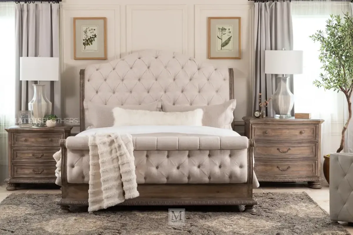 Castella King Tufted Bed