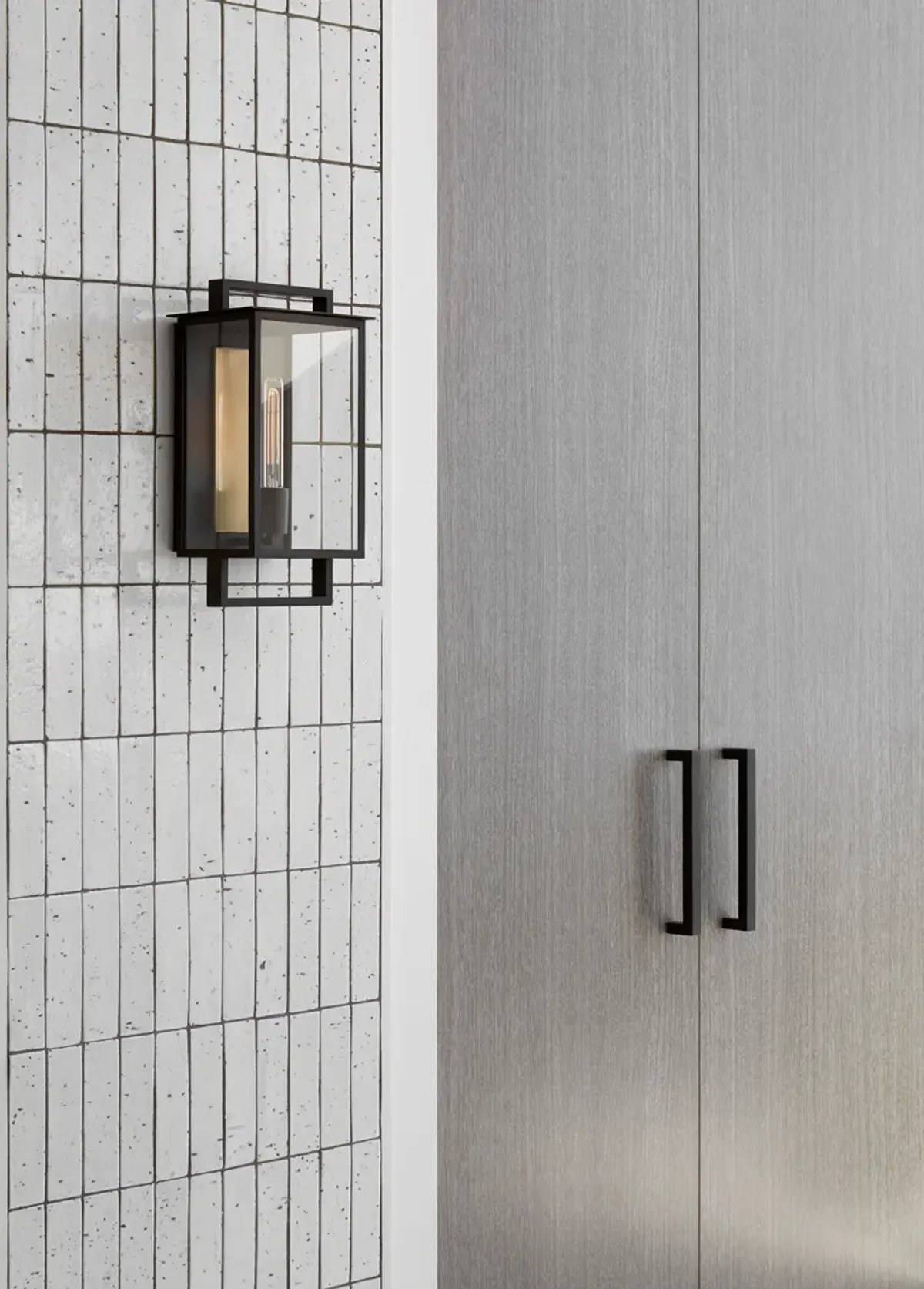 Halle Medium Wall Lantern