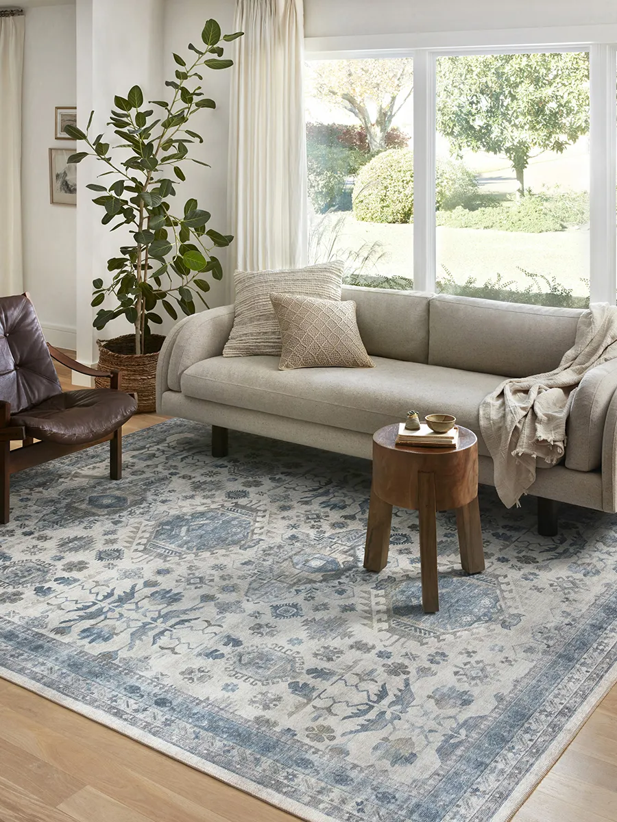 Heidi HEI04 Ivory/Ocean 3'6" x 5'6" Rug by Loloi II