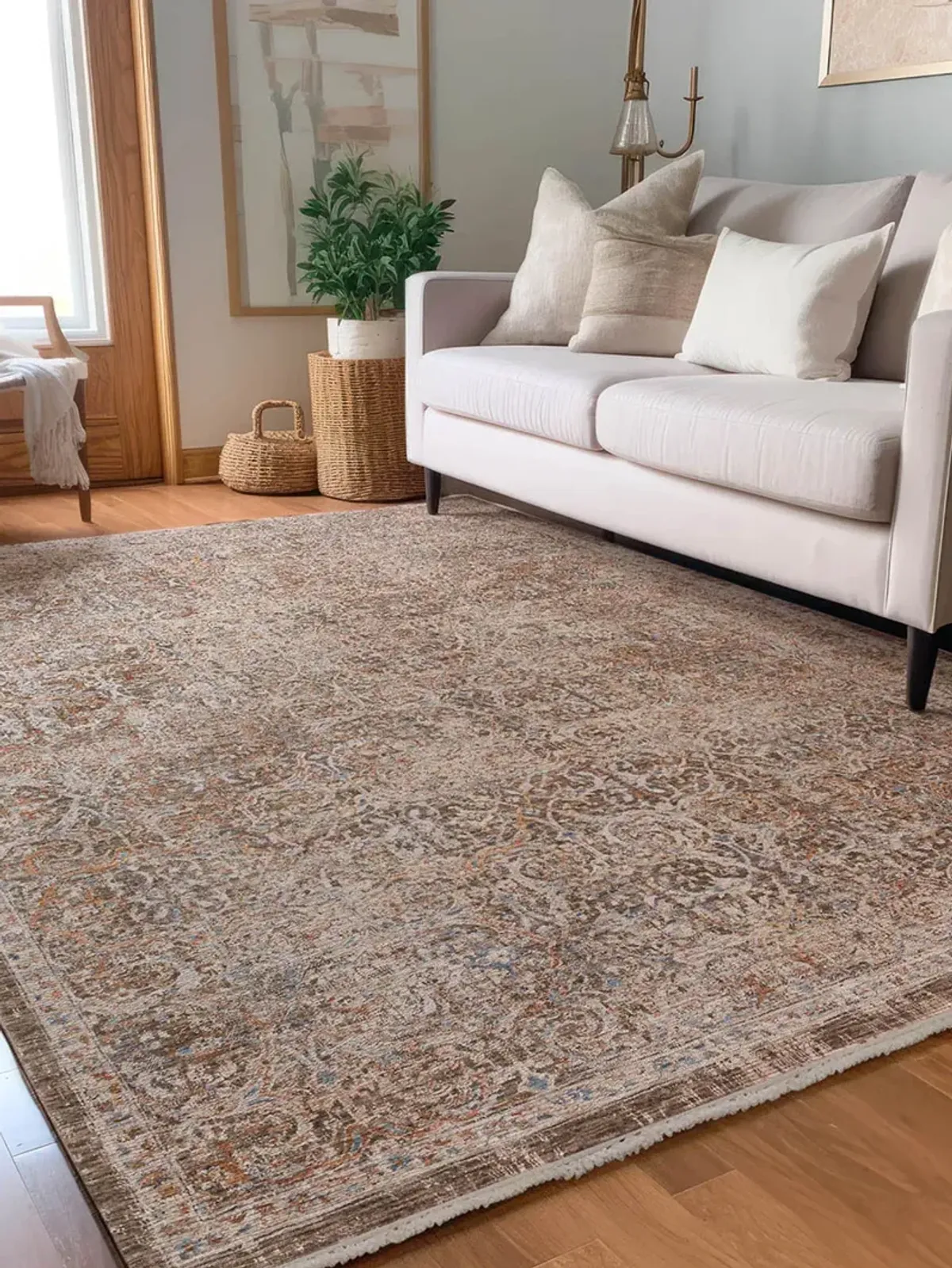 Vienna VI7 Chocolate 2'3" x 7'10" Rug