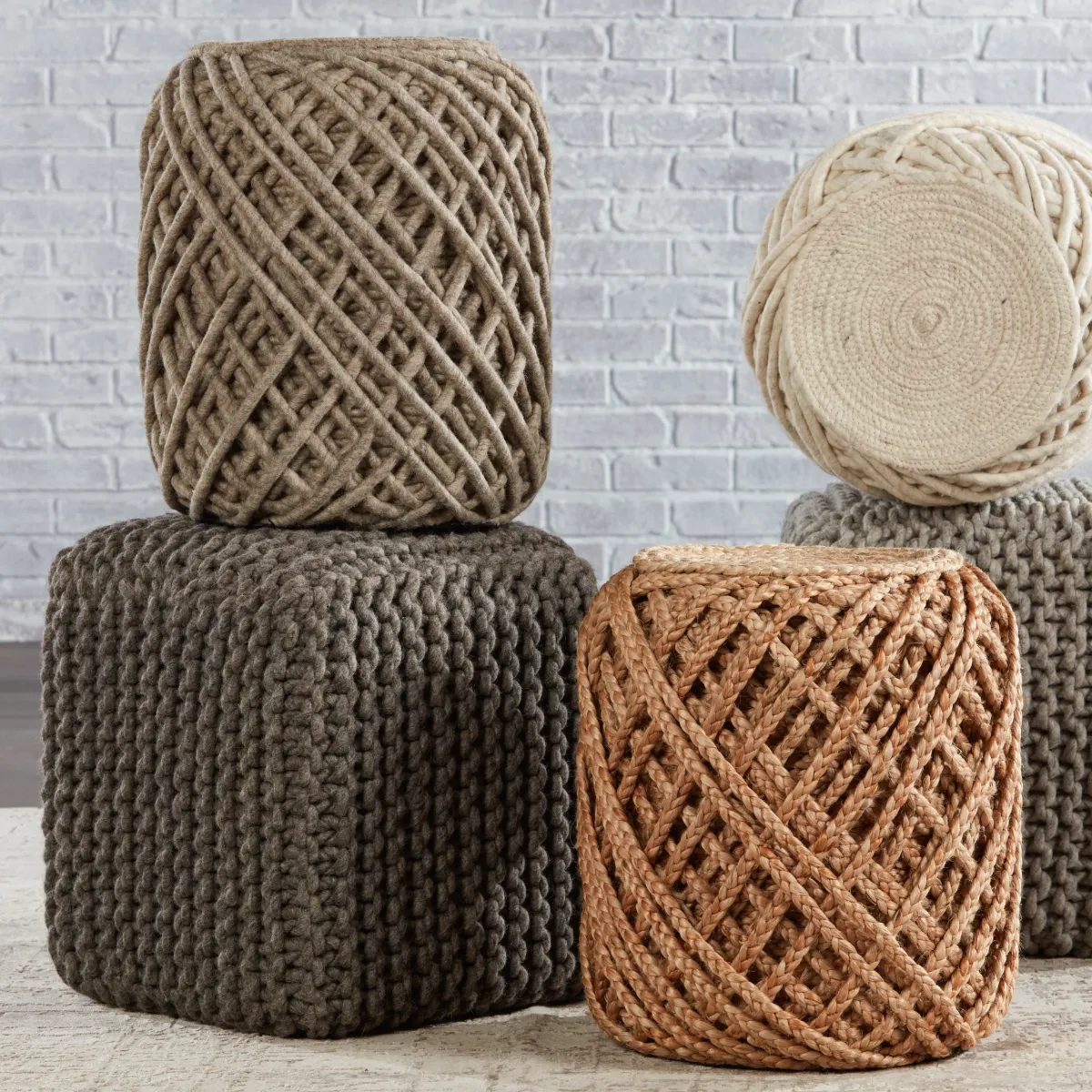 SCANDINAVIA POUF CYL ASH