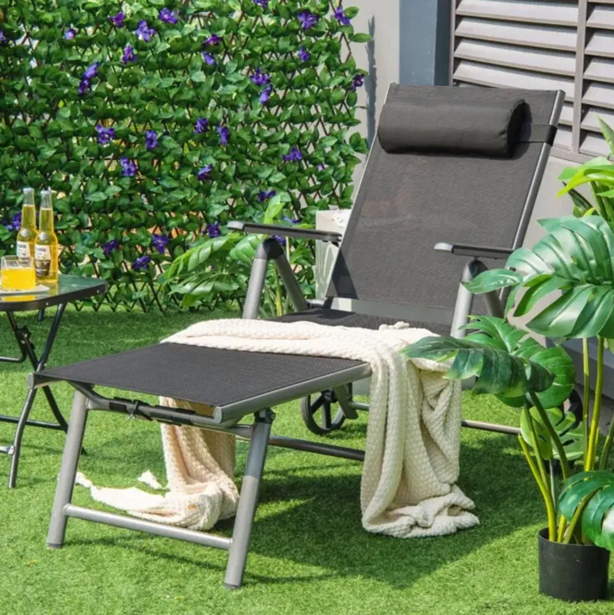 Hivvago Adjustable Patio Folding Chaise Lounge Chair with Wheels