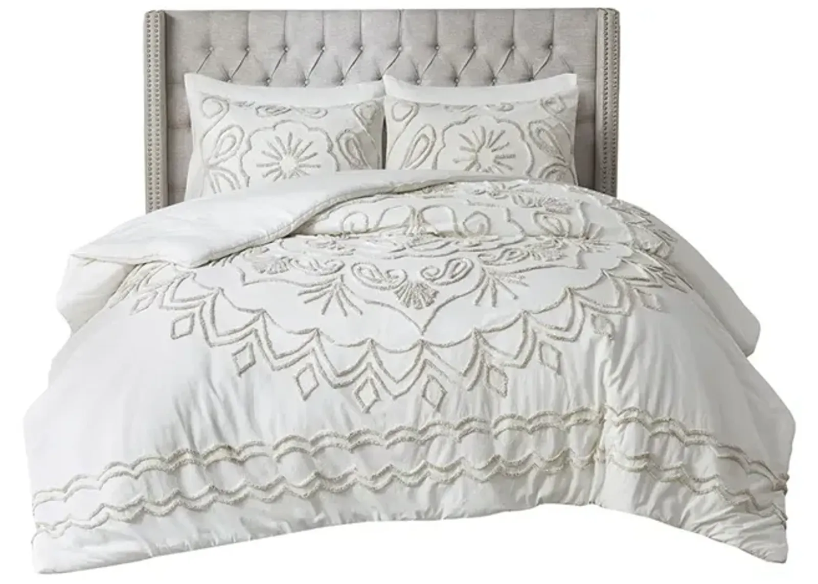 Gracie Mills Gertrude 3-Piece Tufted Cotton Chenille Comforter Set