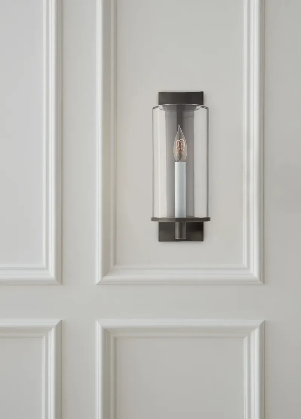 Truffaut Single Sconce