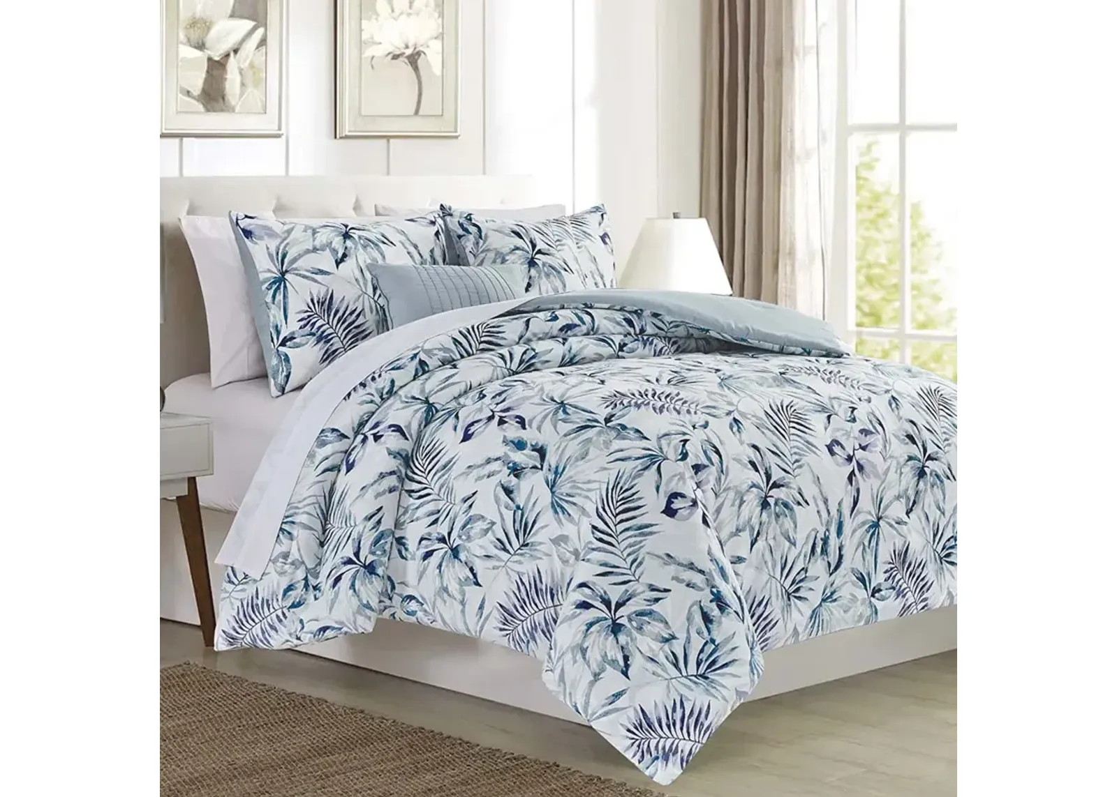 RT Designer's Collection 5 Piece Sonya Printed Complement to Any Bedroom Decor Comforter Set Queen Blue