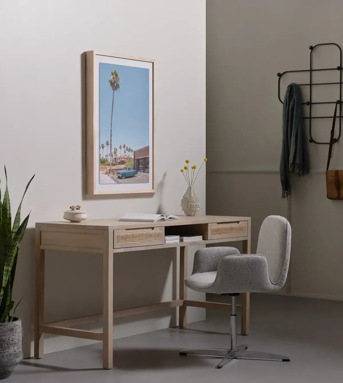 Clarita Modular Desk