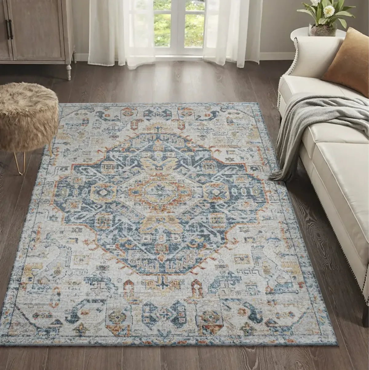 Shaemus Bohemian Medallion Low-Pile Machine-Washable Runner Rug