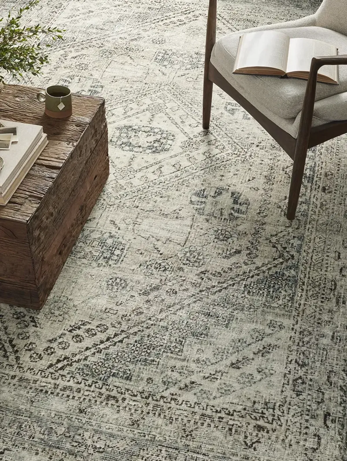 Sinclair SIN04 2'" x 5'" Rug