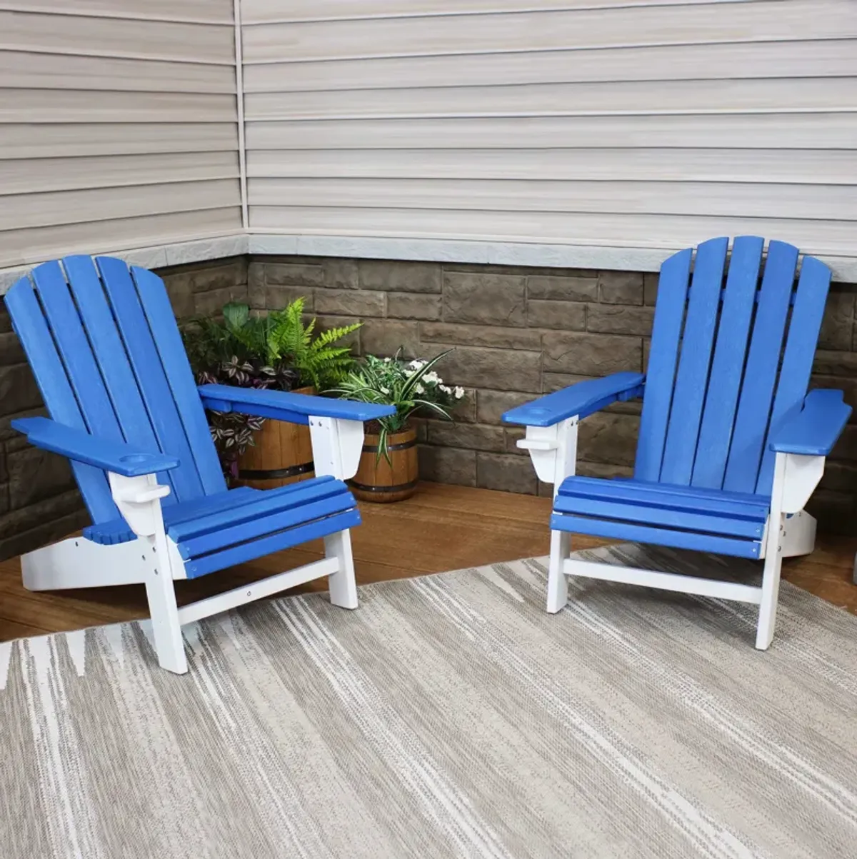 Sunnydaze Set of 2 Adirondack Chairs with Drink Holder