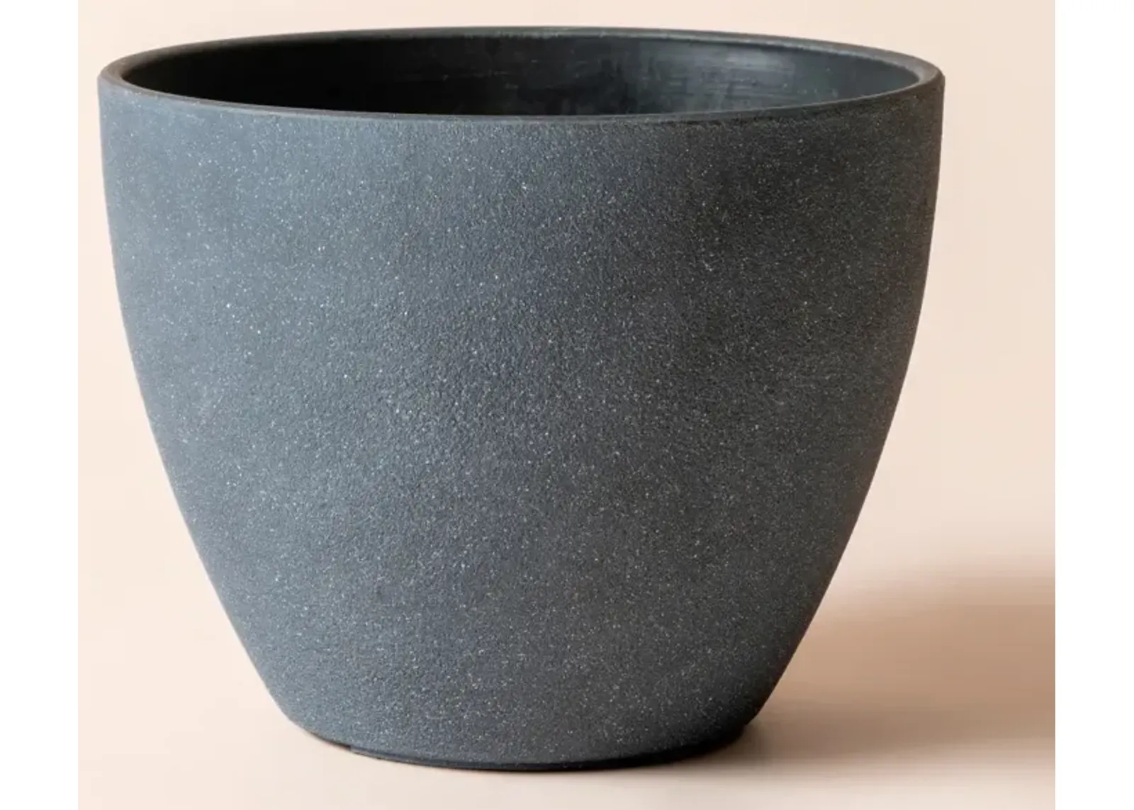 Tuileries Weathered Gray Pot