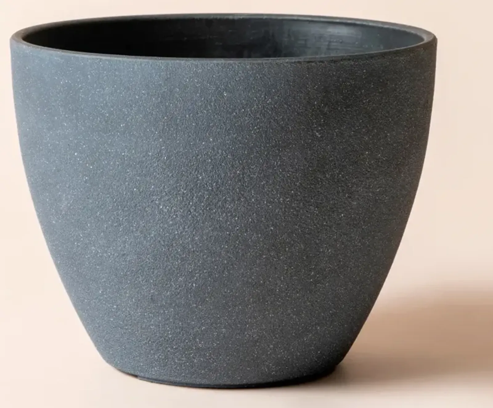 Tuileries Weathered Gray Pot