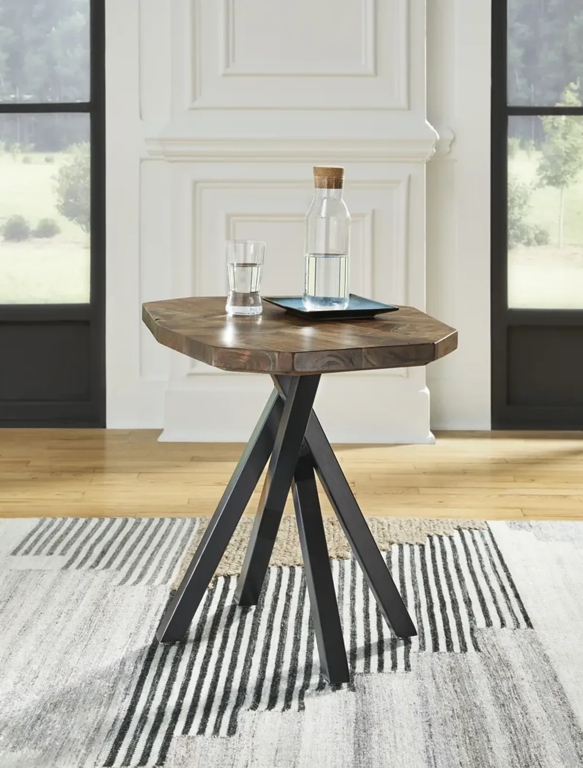 Haileeton End Table